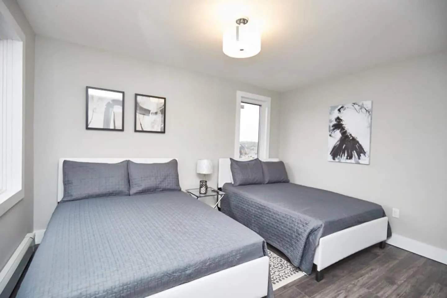 Apartment Clifton Hill Hideaway 2A - Two Bedroom Condo Niagara Falls
